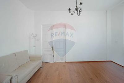 Spațiu Comercial + Birouri de Închiriat – 235 mp – Ultracentral - 10