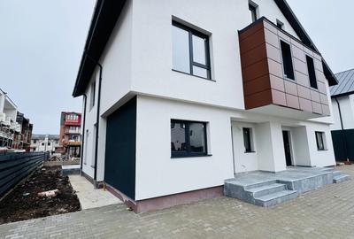 Casă individuală cu 5 camere în Central