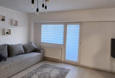 Garsoniera Bulevardul Muncii-Racadau, etaj 3, decomandata, mobilata si utilata! - 1