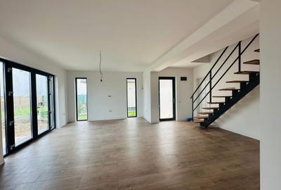 Casa Individuala  -  4 Camere - Teren 410 mp - Strada Asfaltata - 10