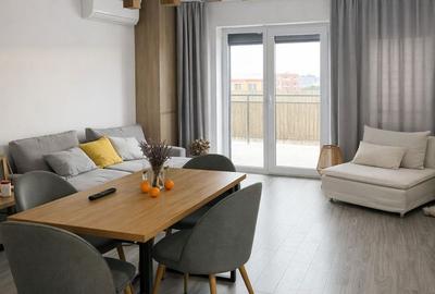 Apartament cu 3 camere, mobilat în Giroc