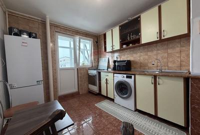 Apartament cu 3 camere de închiriat în zona Giulesti - 3