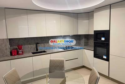 Inchiriere apartament 3 camere Cortina North - 2