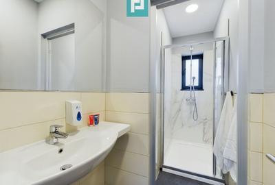 Spațiu comercial modern cu parcare proprie - 12