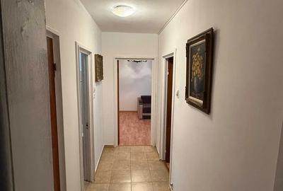 Apartament 2 camere, decomandat, 64 mp, balcon, metrou, 1 Decembrie 1918 - 8