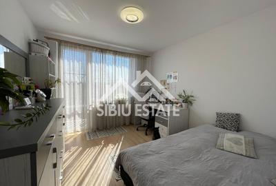 Casa cvadruplex de vanzare 4 camere, 2 locuri de parcare - 9