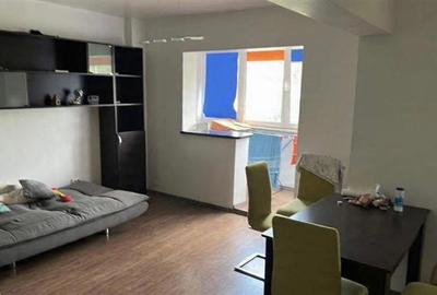 Apartament 3 camere etajul 2 zona Astra- Carpatilor - 1