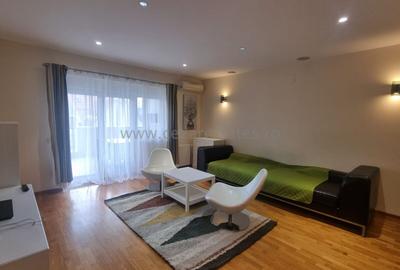 Apartament cu 3 camere decomandat, mobilat în Herăstrău