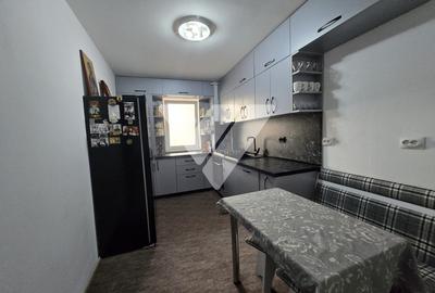 Apartament 3 camere mobilat 53 mp etaj 3 lift zona Turnisor Sibiu - 6