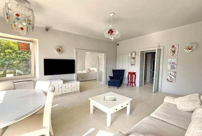 Apartament cu 3 camere semidecomandat în Griviței