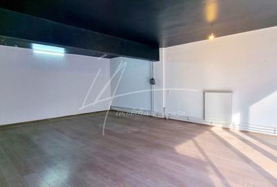 SPATIU COMERCIAL STRADAL 108 mp STR. MAICA DOMNULUI NR. 41 / B-DUL LACUL TEI! - 1