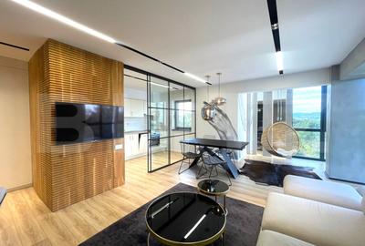 Apartament cu 2 camere semidecomandat, mobilat în Sopor