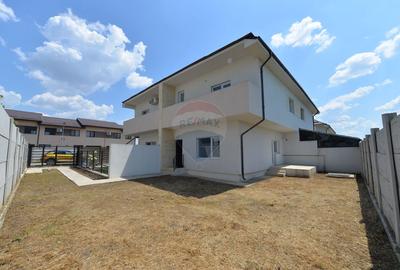 Casă cu 3 camere în Haliu