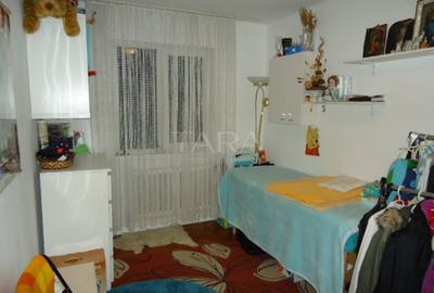 Apartament cu 4 camere de vânzare în zona Manastur - 3