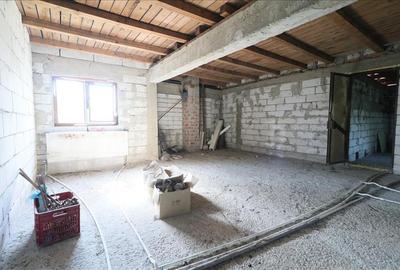 Proprietate unica, cu potential de dezvoltare  400 mp construiti + teren generos - 7