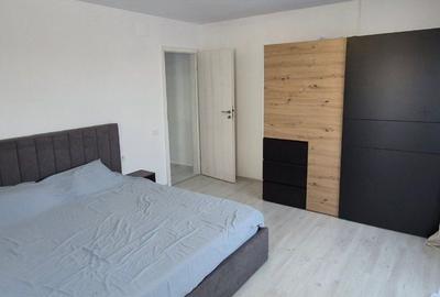 Apartament cu 2 camere decomandat, mobilat în Sălăjan
