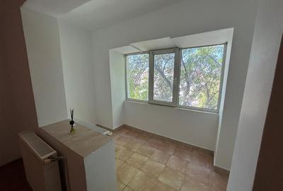 Apartament cu 3 camere de vanzare, zona Piata Moldovei - 5