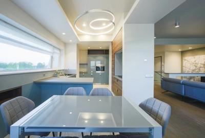 Apartament cu 4 camere decomandat, mobilat în Nord