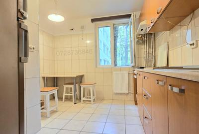 Berceni - Bulevardul Alexandru Obregia adiacent, etaj 1/4, decomandat - 12