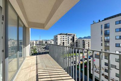 Apartament cu 2 camere decomandat, mobilat în Tractorul