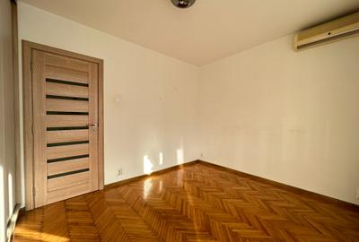 VANZARE APARTAMENT 2 CAMERE-SALA PALATULUI -STR ION CAMPINEANU - 9