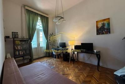 Apartament deosebit in Palat istoric 110 mp+ Balcon deschis- Piata Sf. Gheorghe - 3