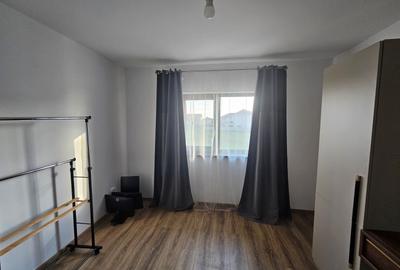 Duplex nou, 5 camere, P+E, cu perete despărțitor dublu, Dumbrăvița, comision 0% - 28