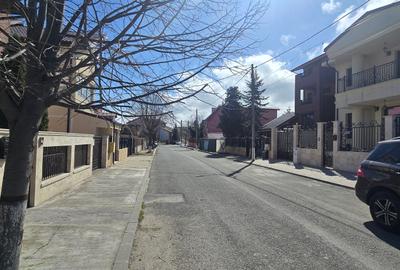 Ovidiu Vile, str. C, teren intravilan, 445 mp, situat intre vile, 170.000 euro - 2