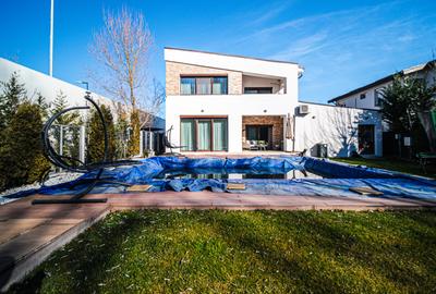 Casă cu 6 camere în Corbeanca