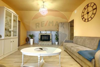 Apartament cu 3 camere decomandat, mobilat în Ghiroda