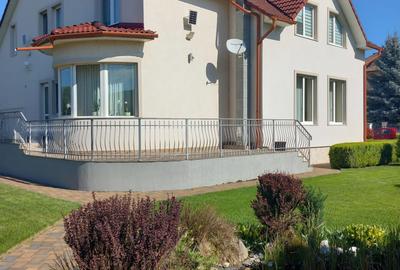 Casă individuală cu 4 camere în Calea Moldovei