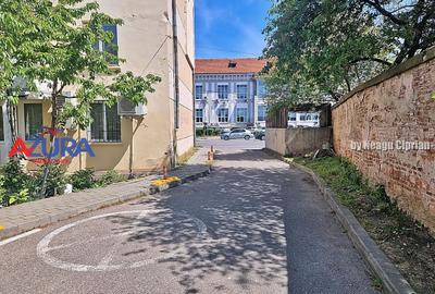 Ultracentral Pitești – spațiu comercial 55 mp, acces stradal - 17