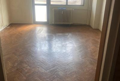 Apartament cu 4 camere decomandat în Pantelimon