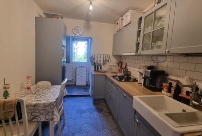 Apartament 4 camere, centrală proprie, parcare, 5 min metrou Apărătorii Patriei - 22