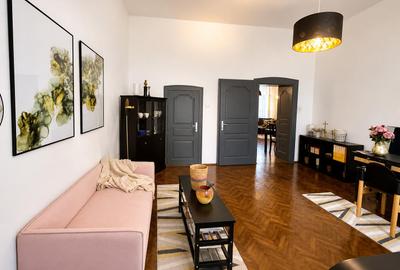 Apartament elegant de vânzare – Ultracentral - 3