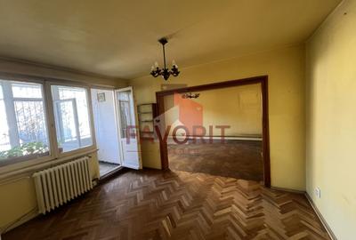 3 Camere Decomandat Central –90mp | Vizibilitate Excelentă | Potențial - 1