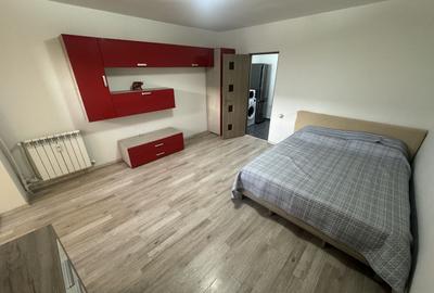 Garsonieră / Studio zona Far - 1