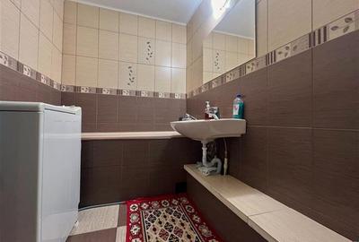 Apartament cu 3 camere decomandat, situat în zona Nicolina 2 – prima parte - 9