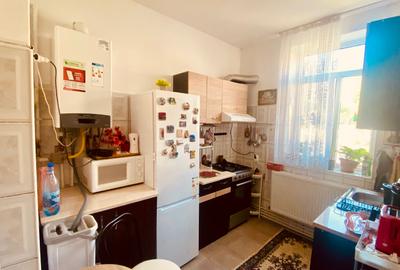 Garsoniera in vila, Mihai Bravu, 5 minute de metrou, stradal, CENTRALA, mobilată - 5