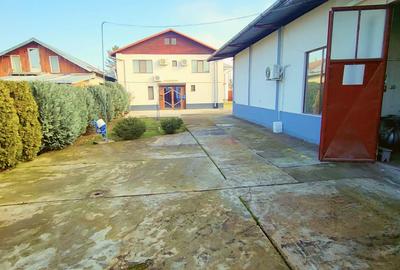 Vila 290mp + 4 spatii comerciale/depozitare, teren 1401 mp, acces DN1 - 7
