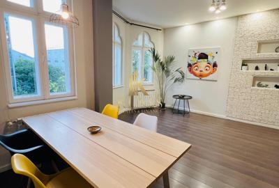 Apartament cu 4 camere circular în Parcul Carol