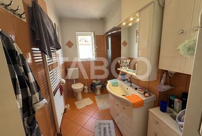 Casa individuala + apartament 2 fronturi teren 584 mp Turnisor Sibiu - 14