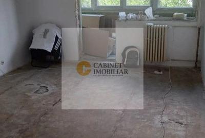 2 Camere - 54MP | Circular | 2 Lifturi | 1982 | Drumul Taberei - 1