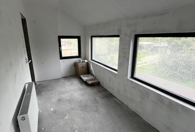 Duplex cu 5 camere în Sânandrei