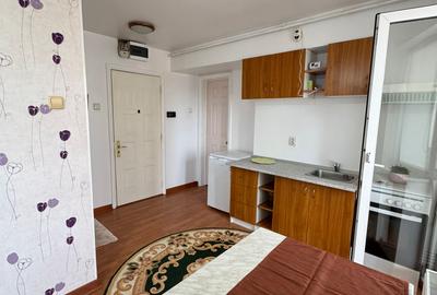 Garsoniera  spatioasa , 35 mp,centrala gaz, Dacia -  Bd Tomis-Tavola ,  350 euro - 22
