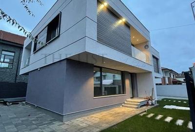 Casă individuală cu 4 camere în Pipera