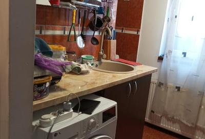 VANZARE 3 CAM FERENTARI - 4