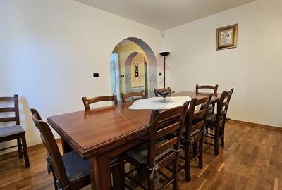 Casă / Vilă de lux cu 8 camere de vânzare in Obcini, Suceava - 22