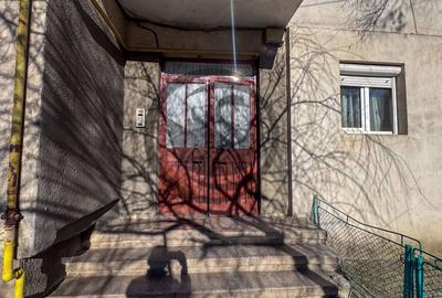 Apartament cu 4 camere de vanzare | Decomandat | Urlati | Comision 0% - 10