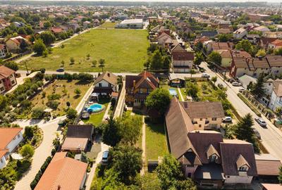 Vilă cu spatii largi, curte generoasă - 4